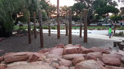 Mount Hawthorn Community Centre Naturescape
