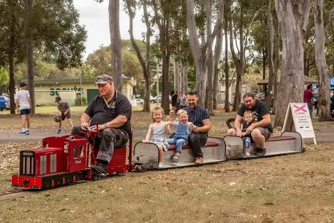 Bracken Ridge Lions Train Day