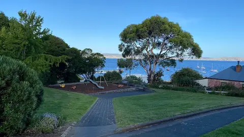 Napoleon Street Park
