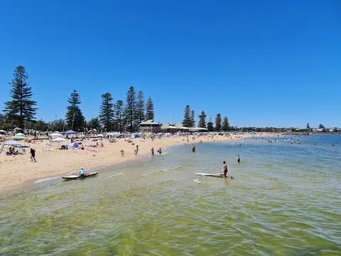 Elwood Beach