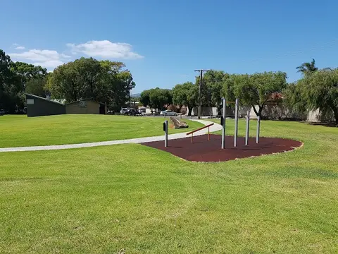 Bentley Reserve, Holden Hill