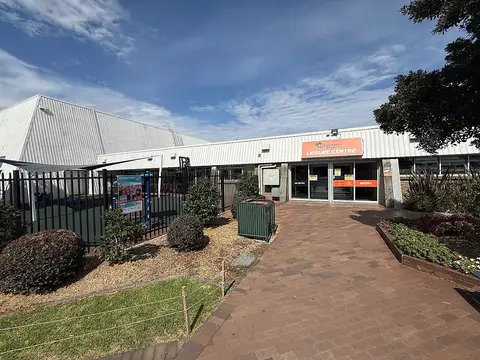 Beaton Park Pool