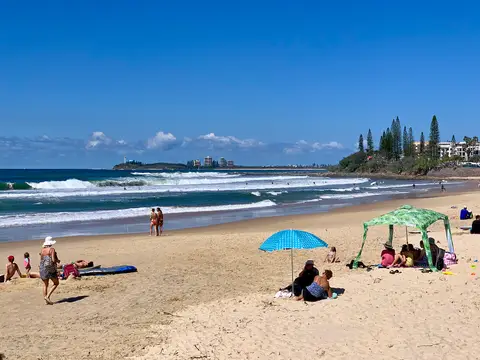 Robbie Sherwell's XL Surfing Academy