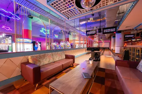 Strike Bowling Rundle Place