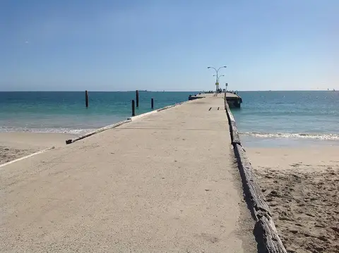 Woodman Point Jetty and John Graham Reserve