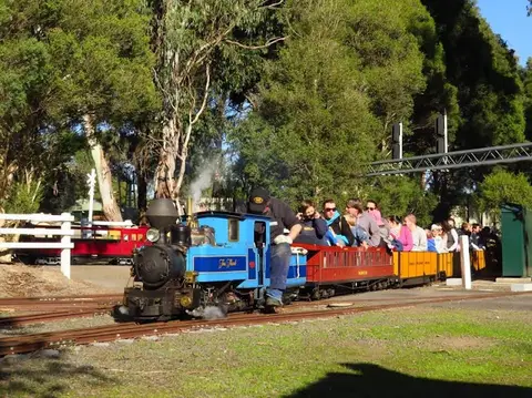 Diamond Valley Railway