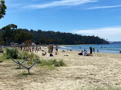 Kingston Beach