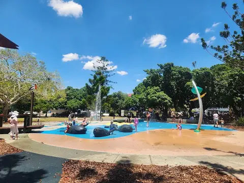 Wynnum Wading Pool & Playground