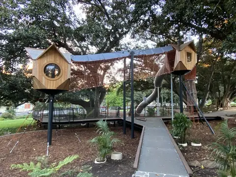 Lincoln Square Playground
