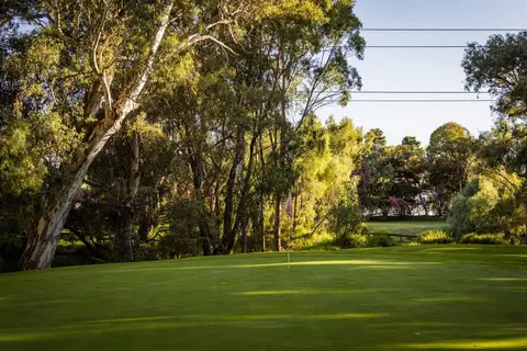 Little Para Golf Course