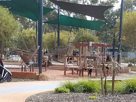 Woodbridge Riverside Park