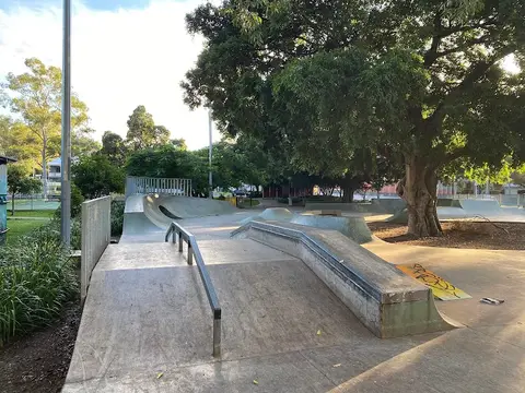 Paddo Skate Bowl (Neal Macrossan Park)