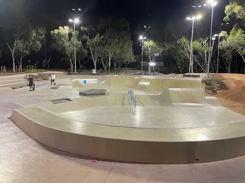 Paradise Recreation Plaza