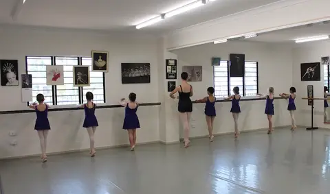 Leisa's School of Dancing