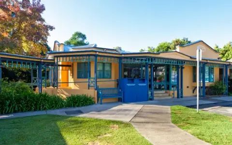 Maleny Library