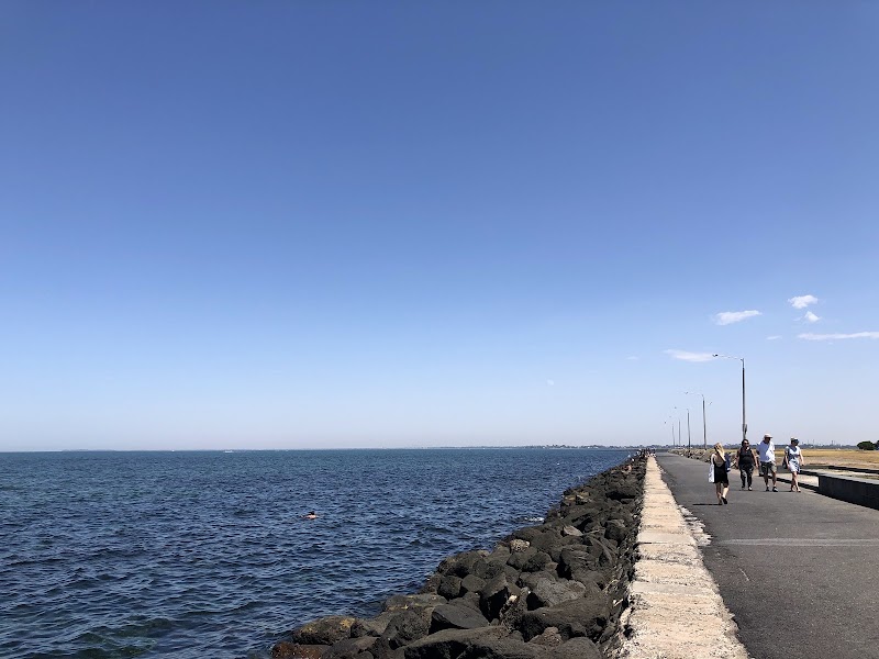 Williamstown Beach