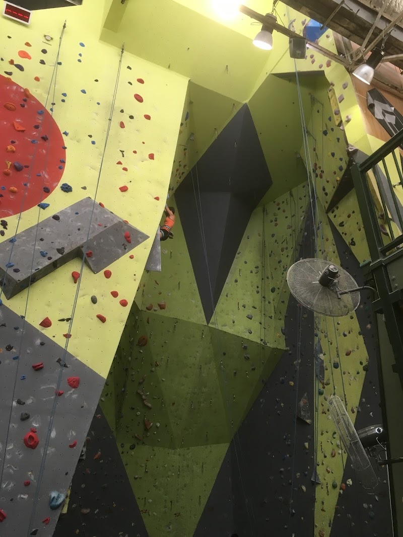 Sydney Indoor Climbing Gym St Peters